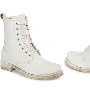 Frye Veronica 8 boot